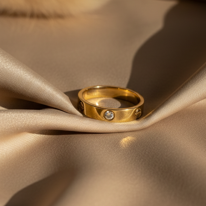 Crystal Love Ring - Gold
