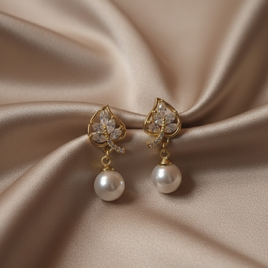 Spade Pearl Drops