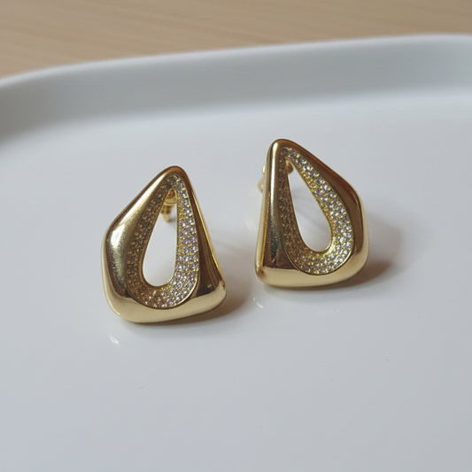 Abstract Teardrop Studs